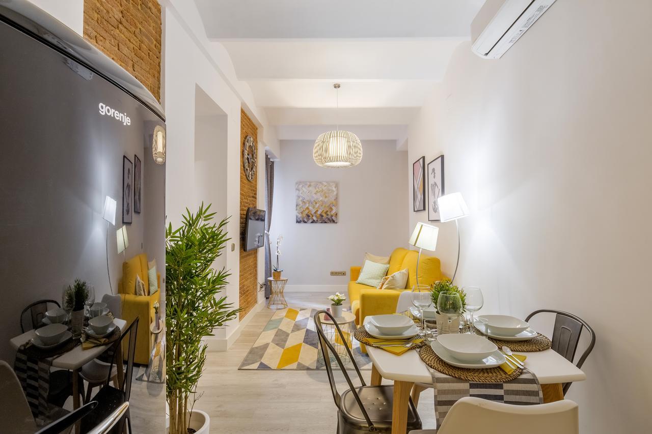 Santa Ana Apartamento Madrid Buitenkant foto