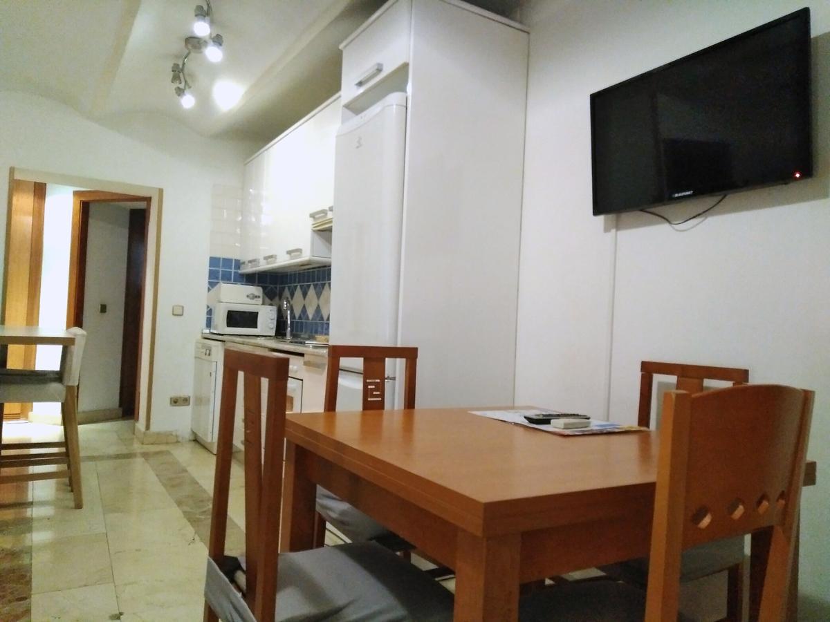 Santa Ana Apartamento Madrid Buitenkant foto