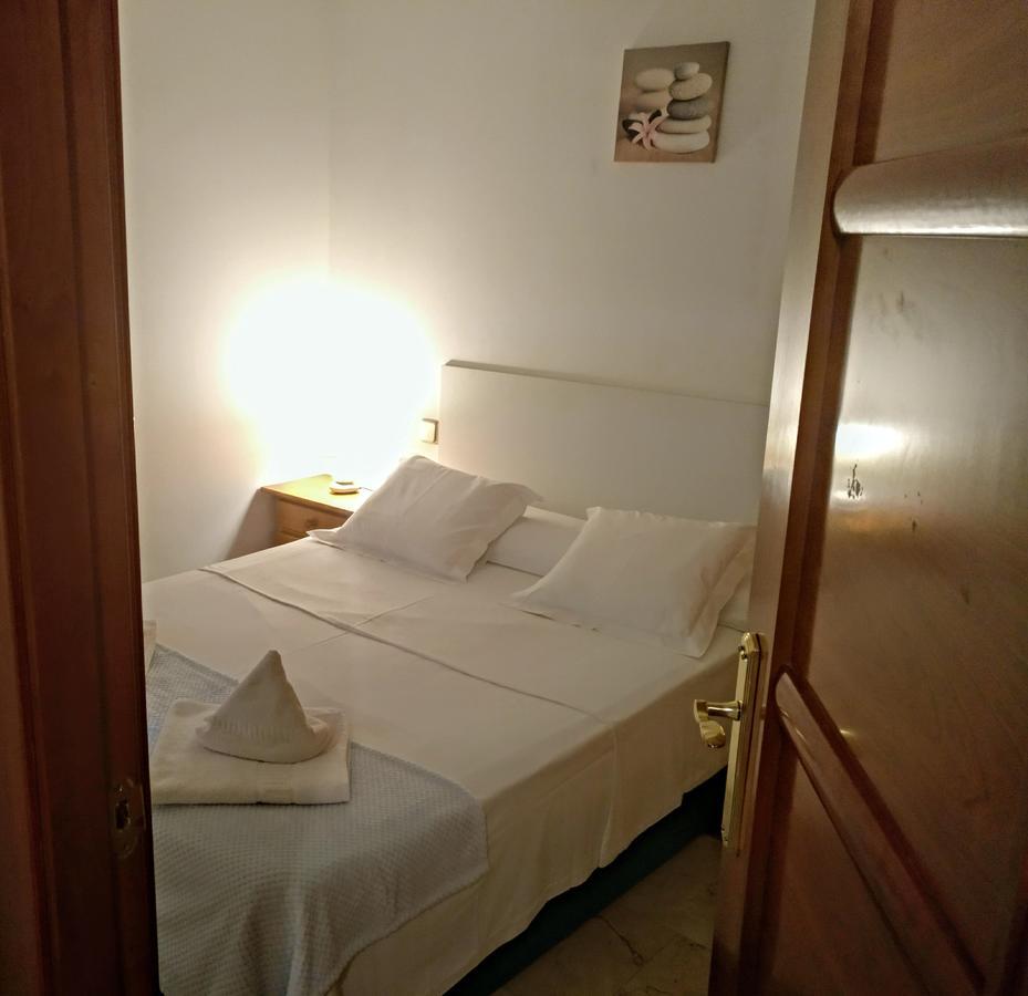 Santa Ana Apartamento Madrid Buitenkant foto
